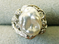 ケシ真珠（天然真珠）の指輪